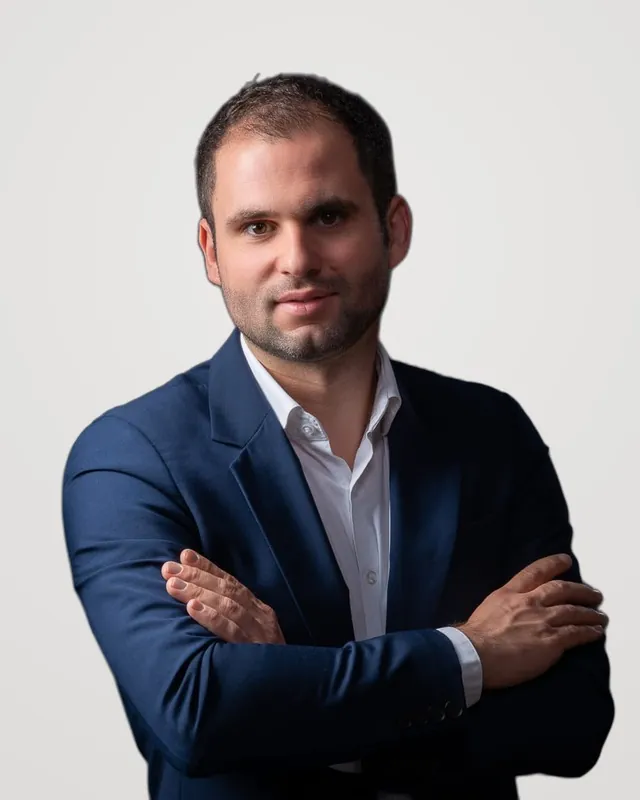 Portrait de Loïc Morand, direction administrative et financière