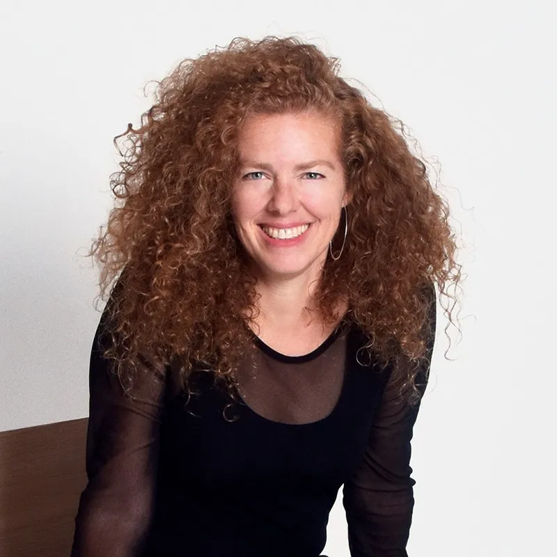 Portrait de Sandrine Guigou, fondatrice de FLOW Visionary